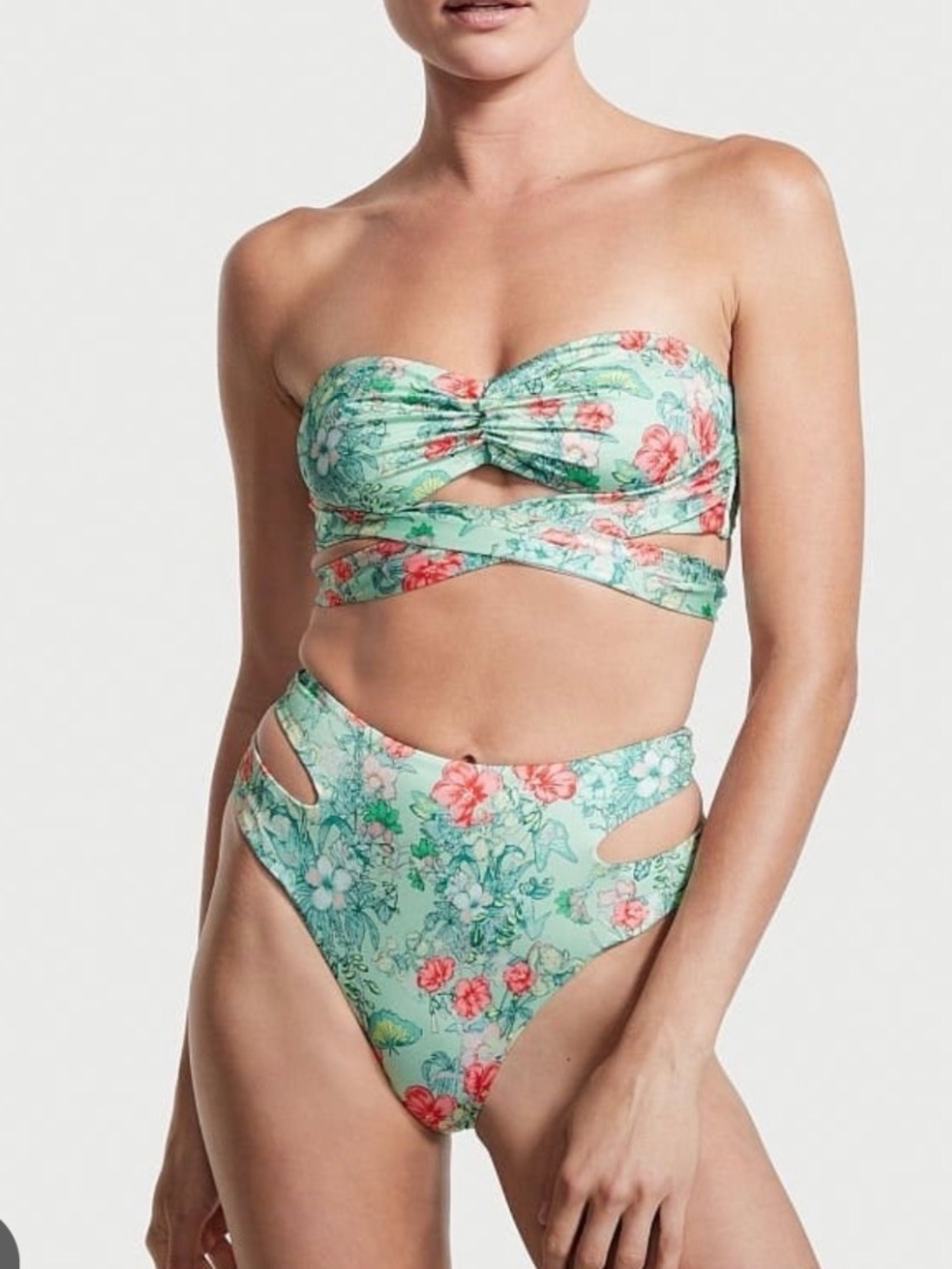 Victoria’s Secret Cutout Bikini Size Medium